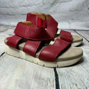 Bos. & Co. Women’s Piper Wedge Sandal size 39 / 8.5